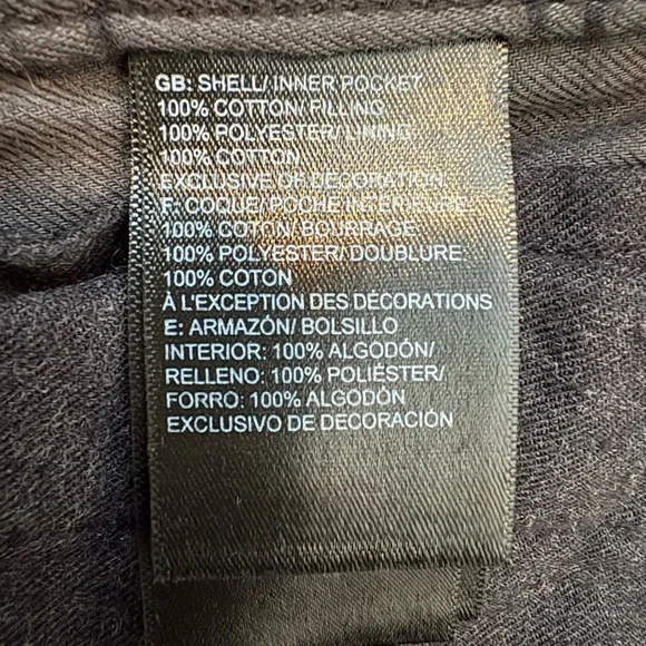 The North Face Quilted Shacket - Picture 7 of 12